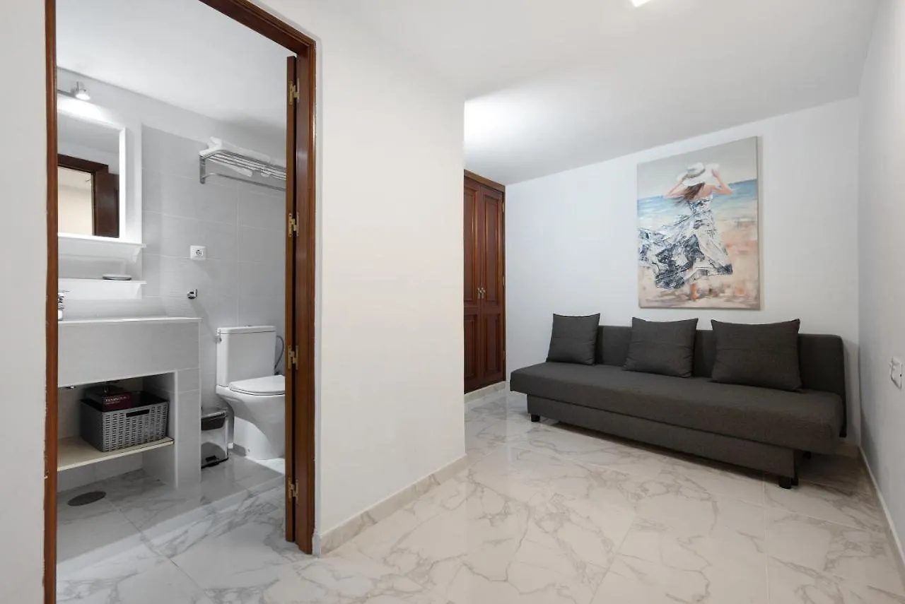 Casita Auxilia Bajo Villa Araya