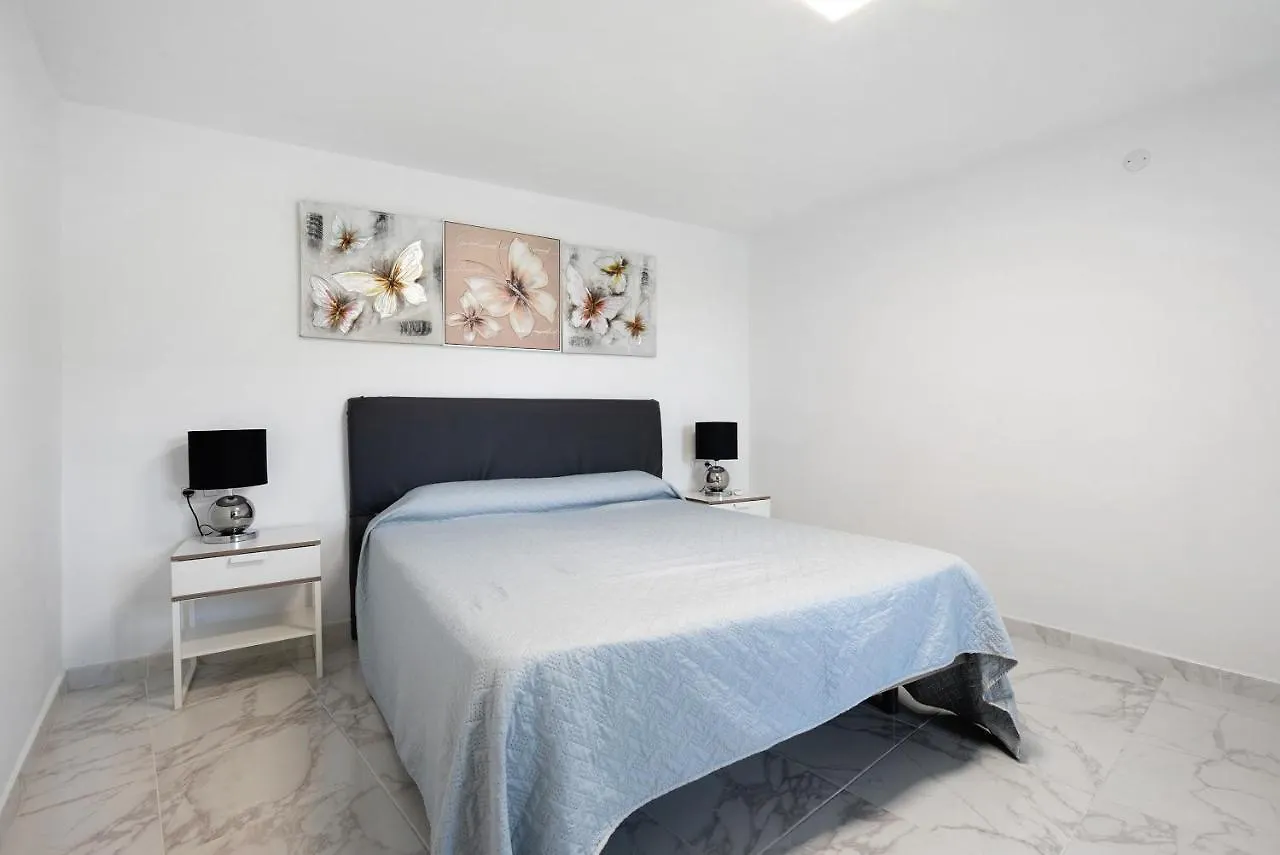 Casita Auxilia Bajo Villa Araya  0*, Araya (Tenerife) Spain